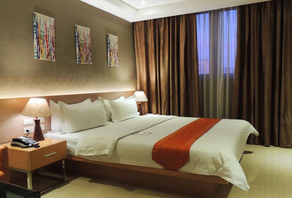 Dela Chambre Hotel Manila Exterior foto
